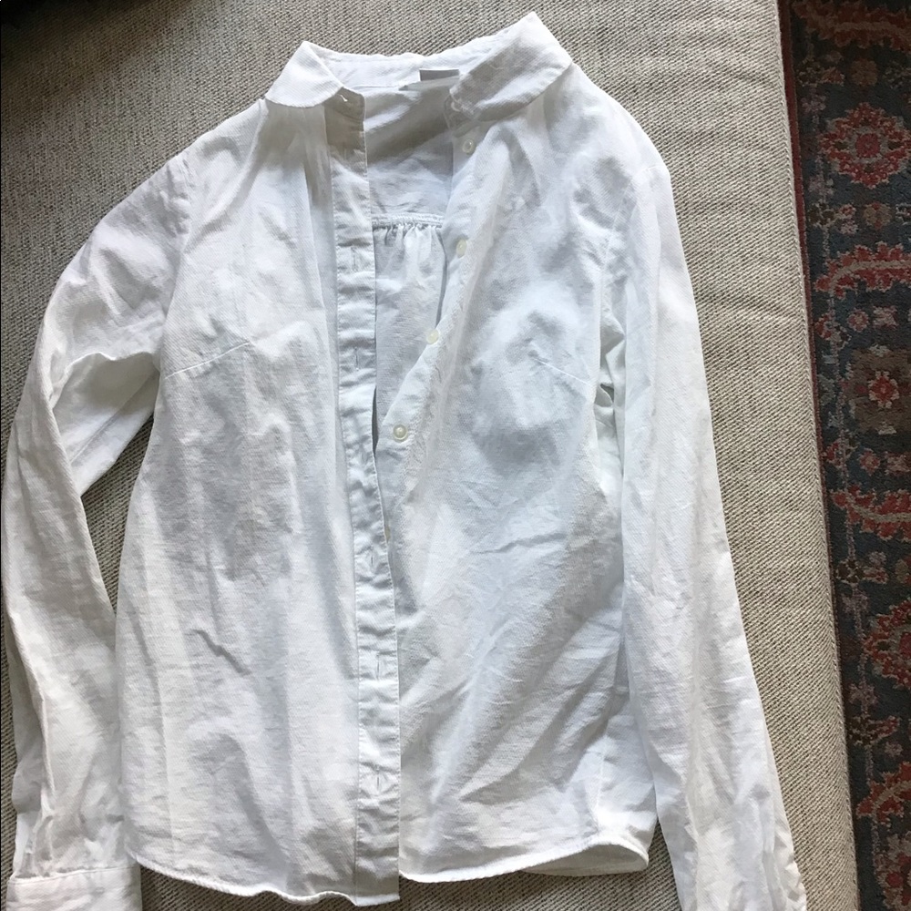 Classic white button down XS